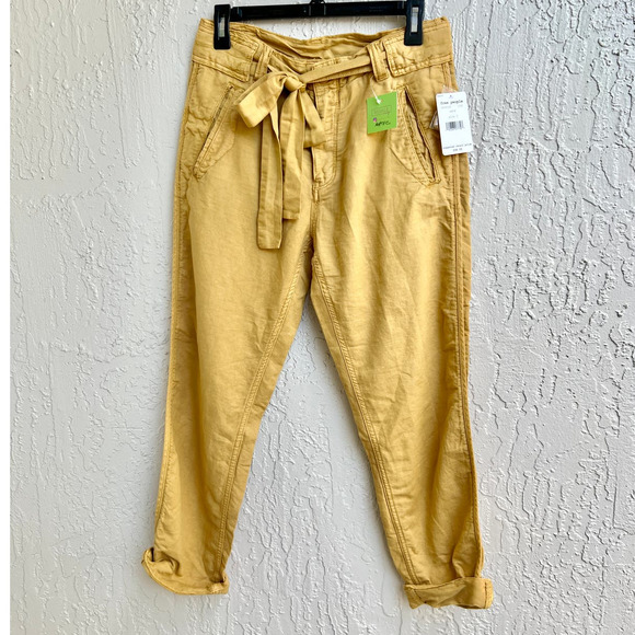 NWT Free People High Rise Belted Ankle Tapered Leg Pants Sand Women's Size 2